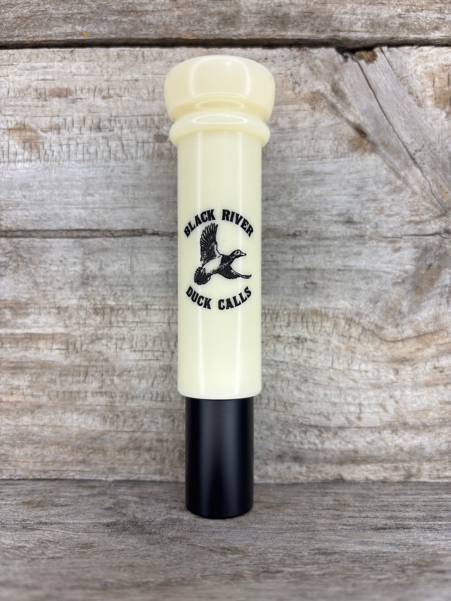 ACRYLIC KEYHOLE CUTDOWN (Ivory/Black)