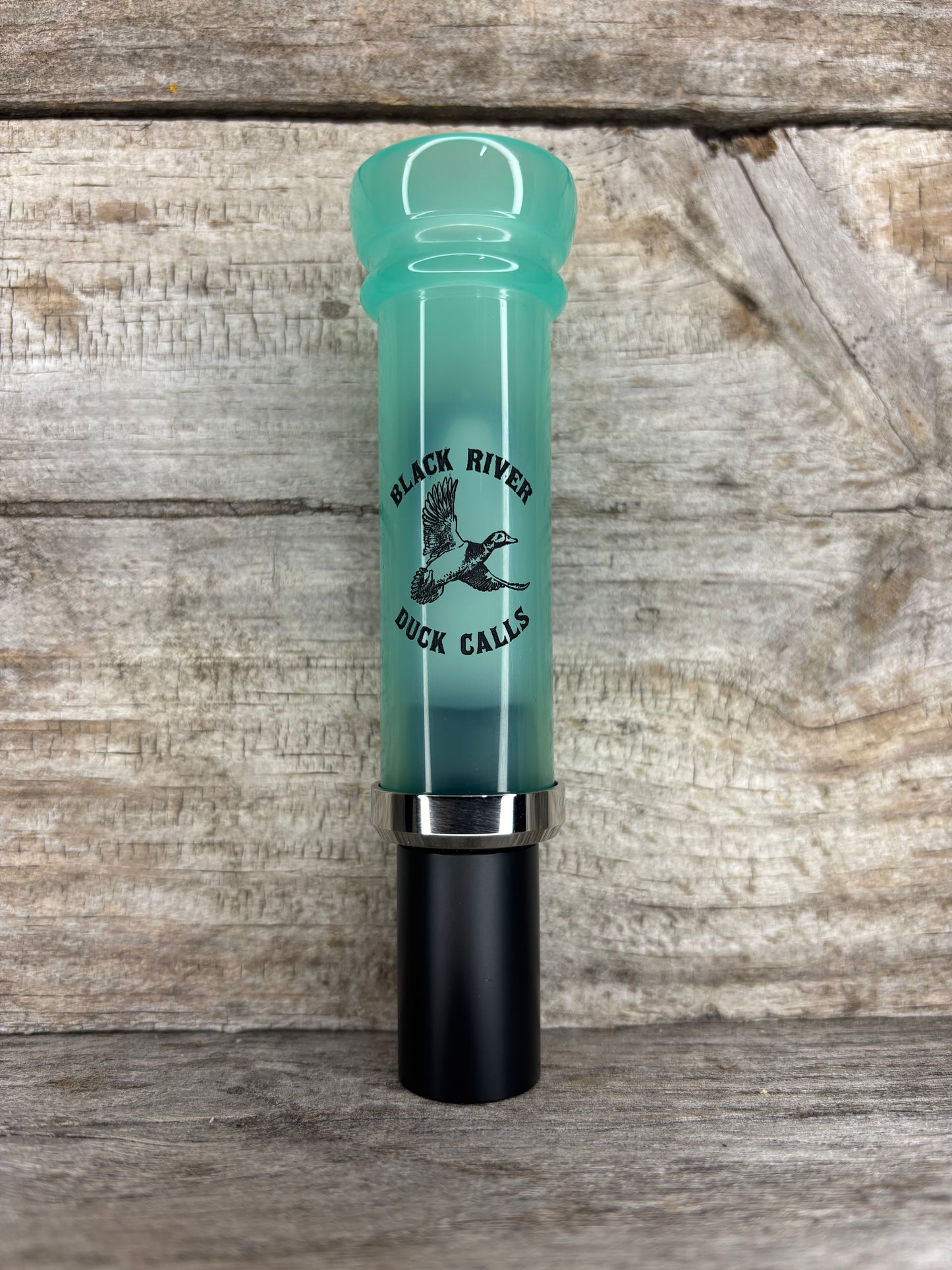 ACRYLIC KEYHOLE CUTDOWN W/CRACK RING (Jade/Black)